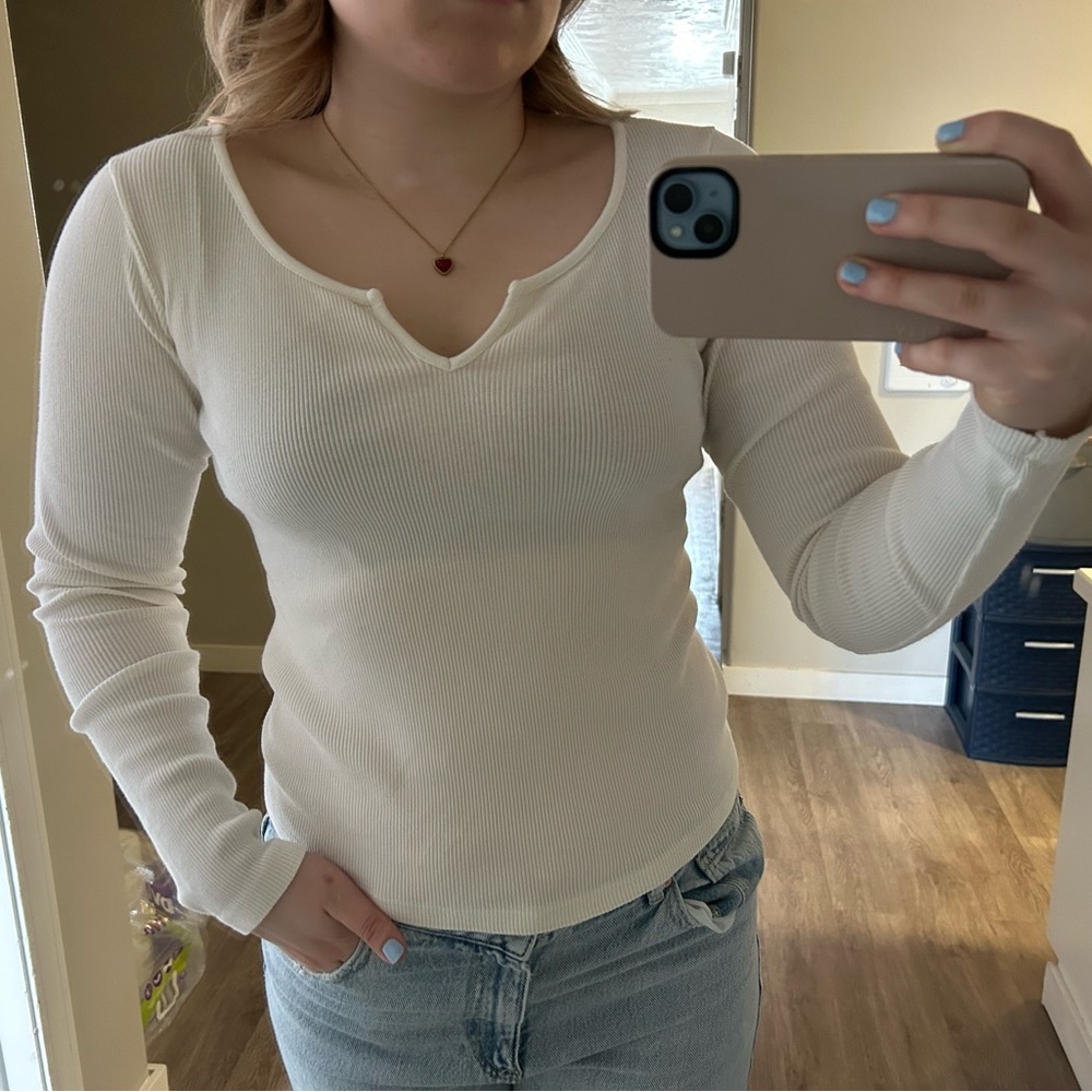 brandy melville white long sleeve